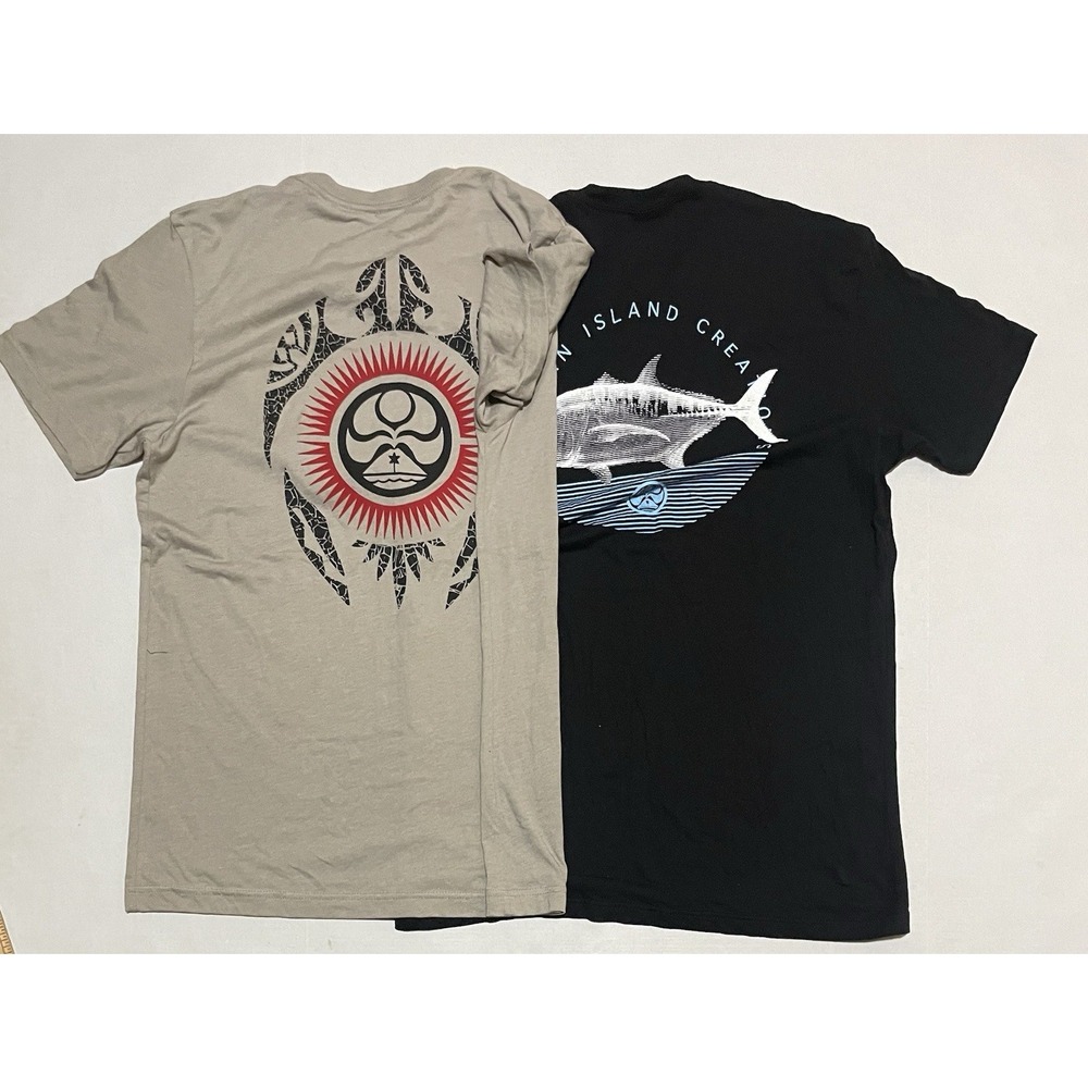 Lot Of 2 Mens Hawaiian Islands Creations Short Sleeve Graphic T Shirt Medium HIC
